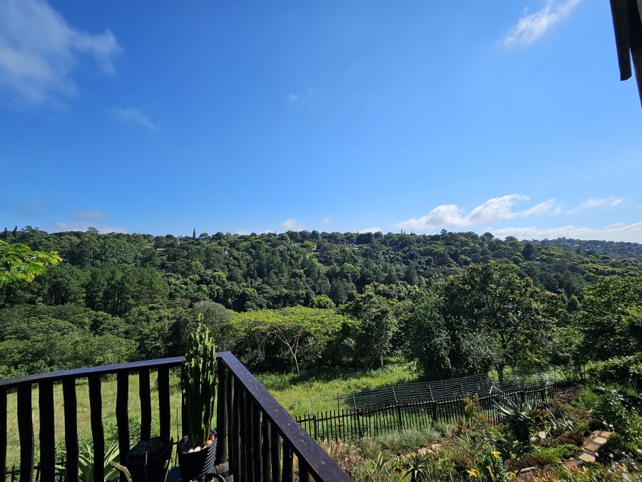 3 Bedroom Property for Sale in Waterfall KwaZulu-Natal