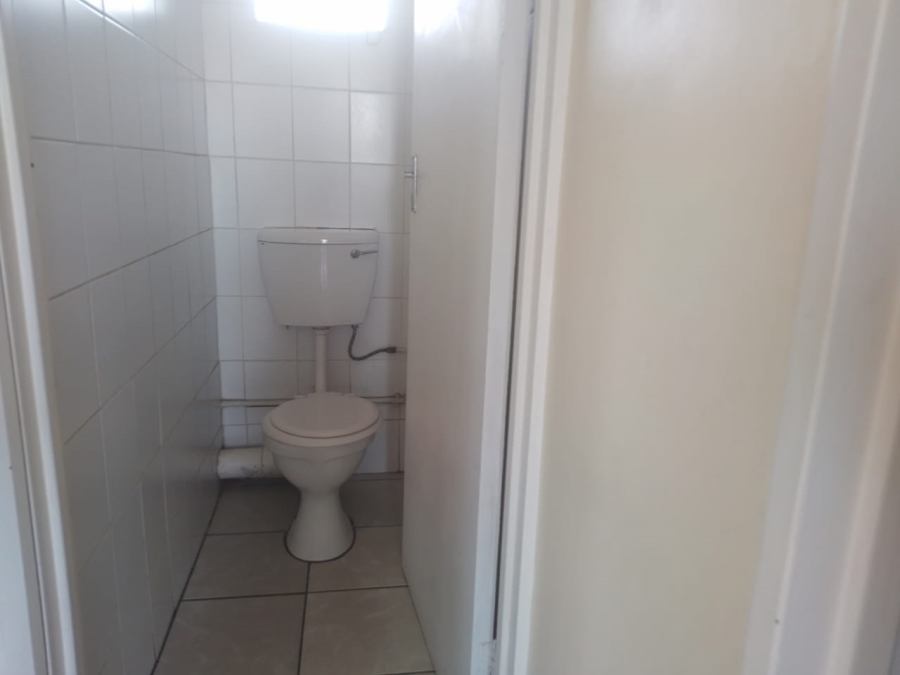 To Let 2 Bedroom Property for Rent in Glenwood KwaZulu-Natal