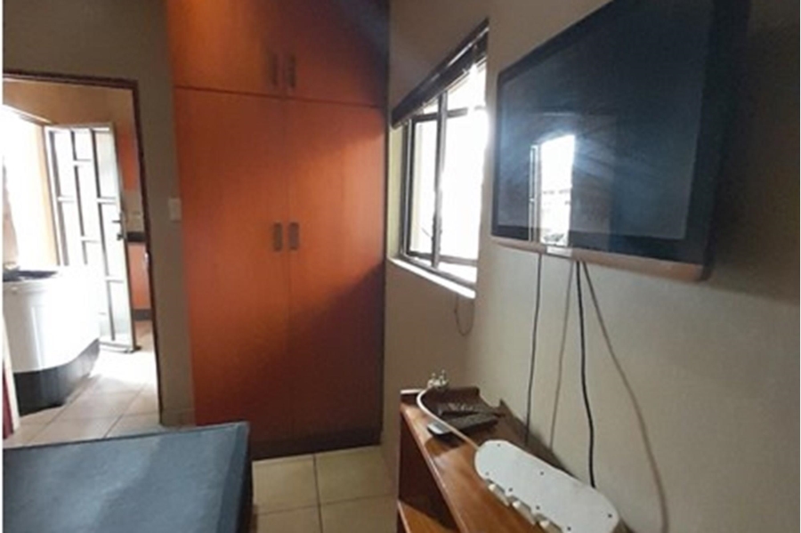 To Let 1 Bedroom Property for Rent in Malvern KwaZulu-Natal