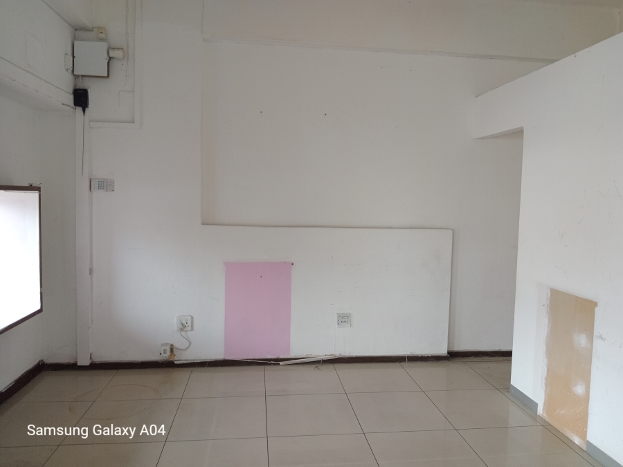 To Let commercial Property for Rent in Margate KwaZulu-Natal