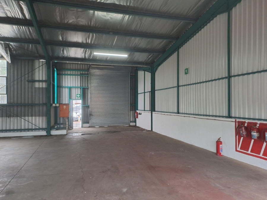 To Let commercial Property for Rent in New Germany KwaZulu-Natal