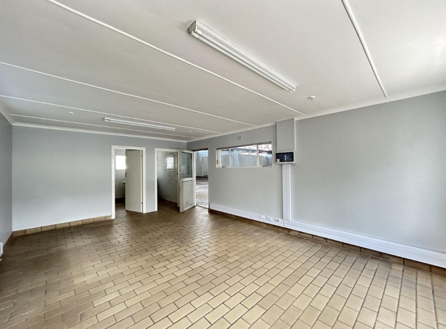 To Let commercial Property for Rent in New Germany KwaZulu-Natal