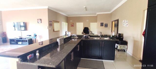 4 Bedroom Property for Sale in Salmon Bay KwaZulu-Natal