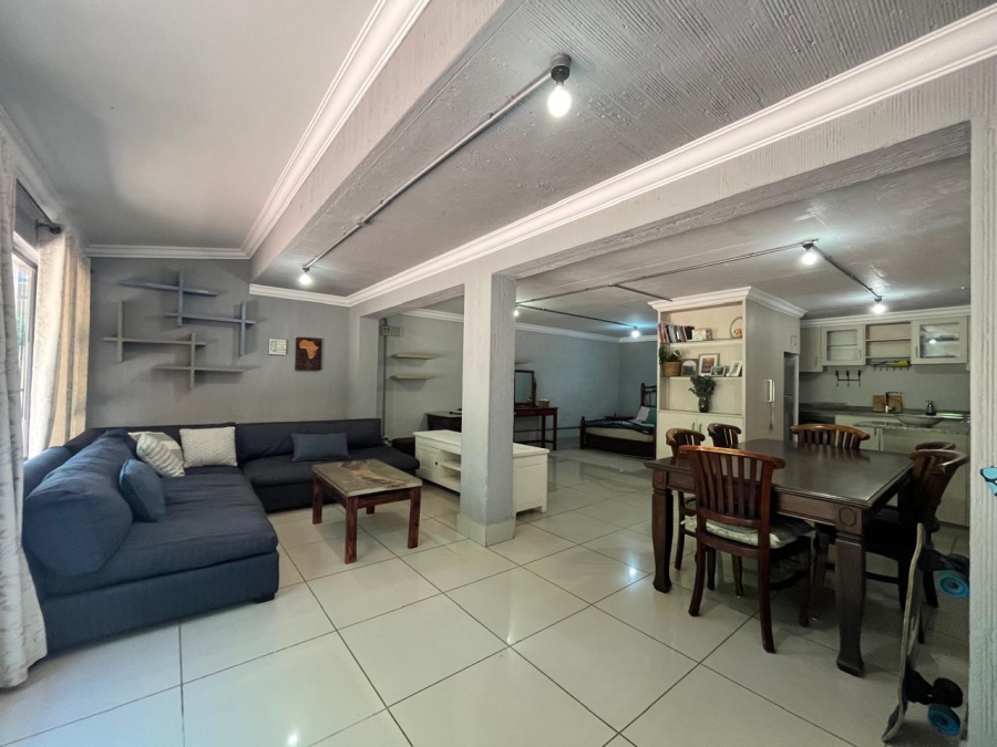 5 Bedroom Property for Sale in Ballito Central KwaZulu-Natal