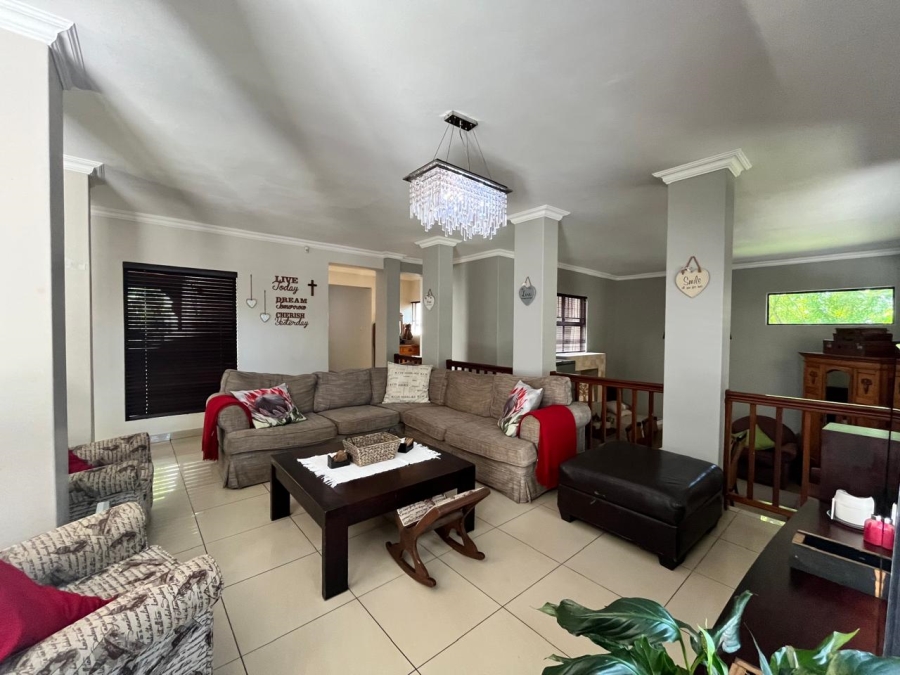 5 Bedroom Property for Sale in Ballito Central KwaZulu-Natal