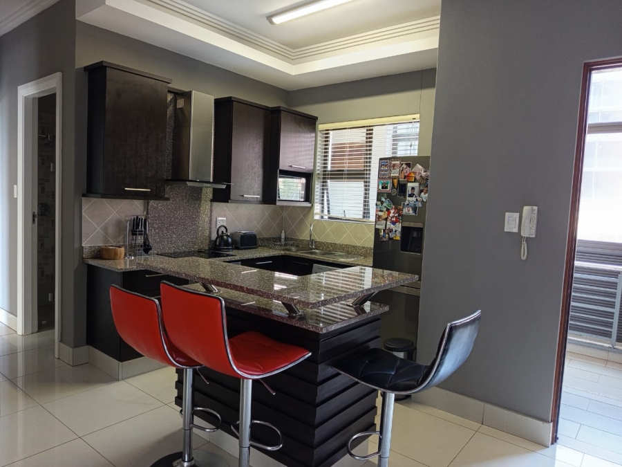 2 Bedroom Property for Sale in Umhlanga Ridge KwaZulu-Natal