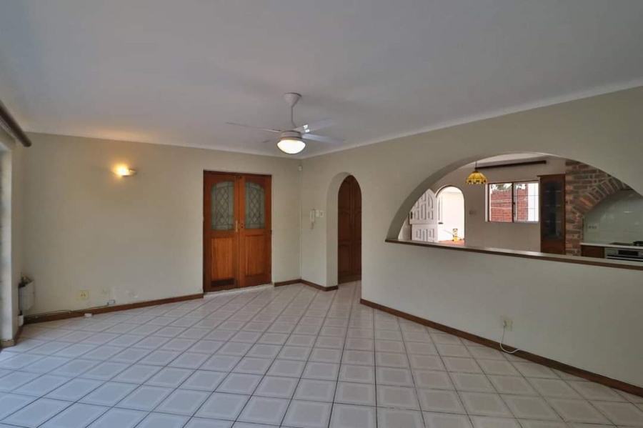 4 Bedroom Property for Sale in Cowies Hill KwaZulu-Natal