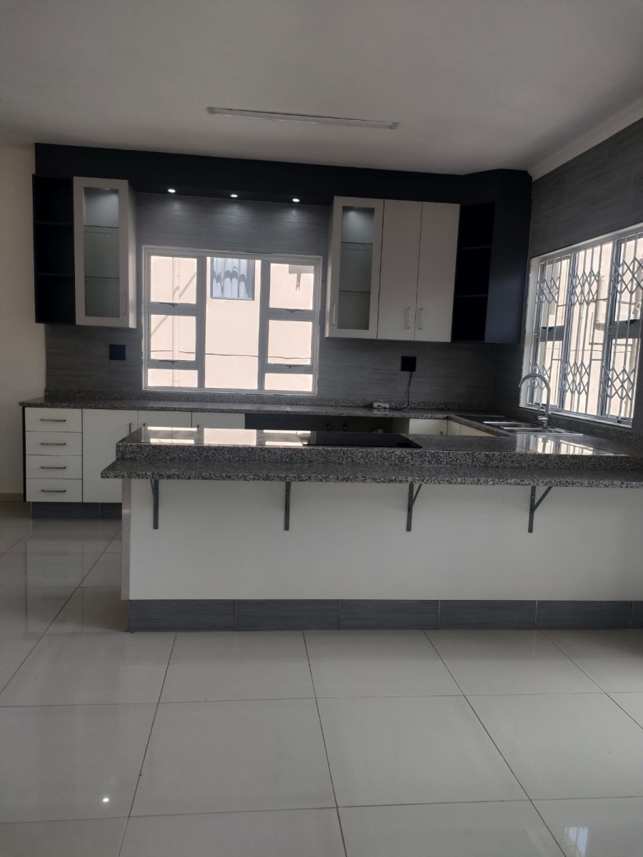 2 Bedroom Property for Sale in Escombe KwaZulu-Natal