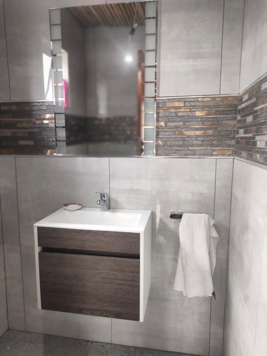 2 Bedroom Property for Sale in Escombe KwaZulu-Natal
