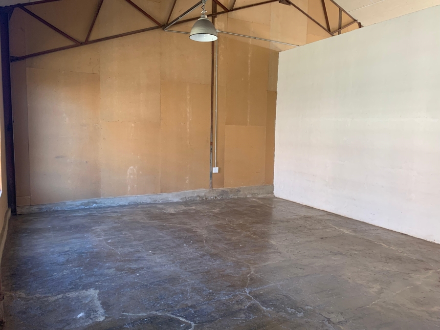 To Let commercial Property for Rent in Dundee KwaZulu-Natal