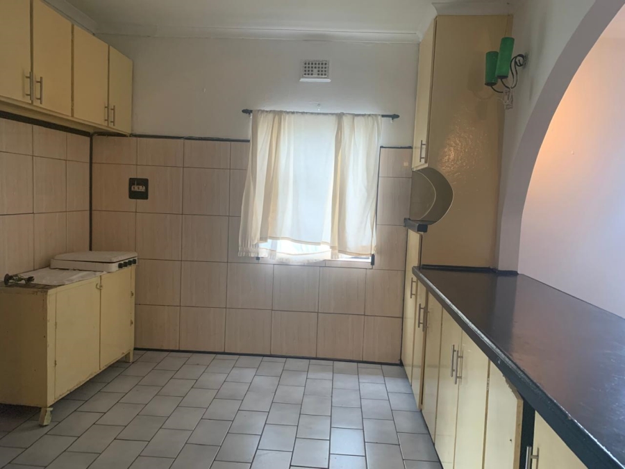 To Let 6 Bedroom Property for Rent in Nyala Park KwaZulu-Natal