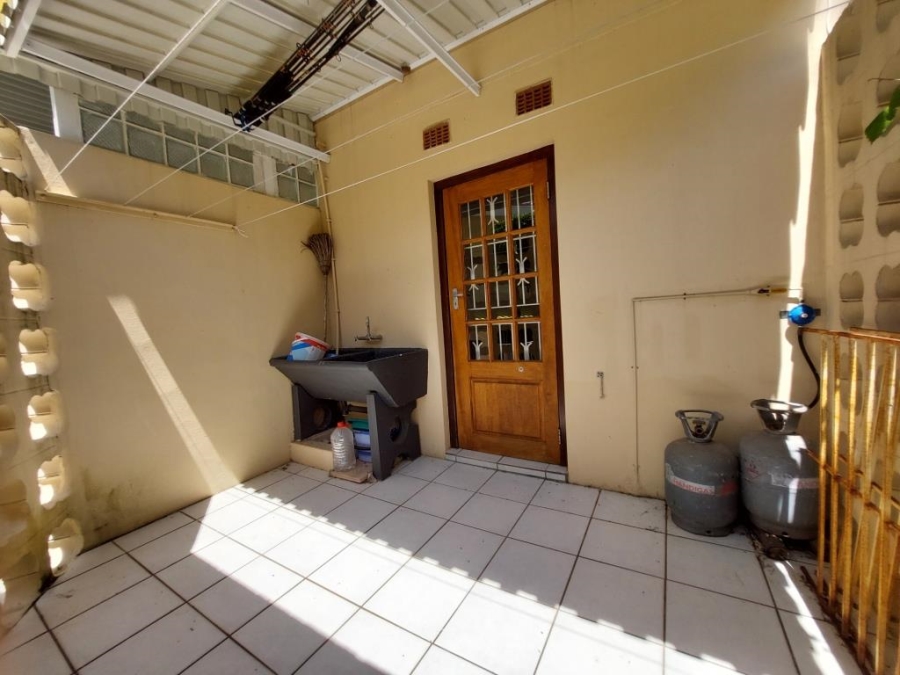 3 Bedroom Property for Sale in Glenmore KwaZulu-Natal