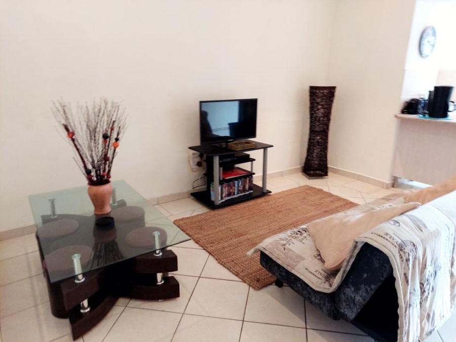 2 Bedroom Property for Sale in Glenmore KwaZulu-Natal