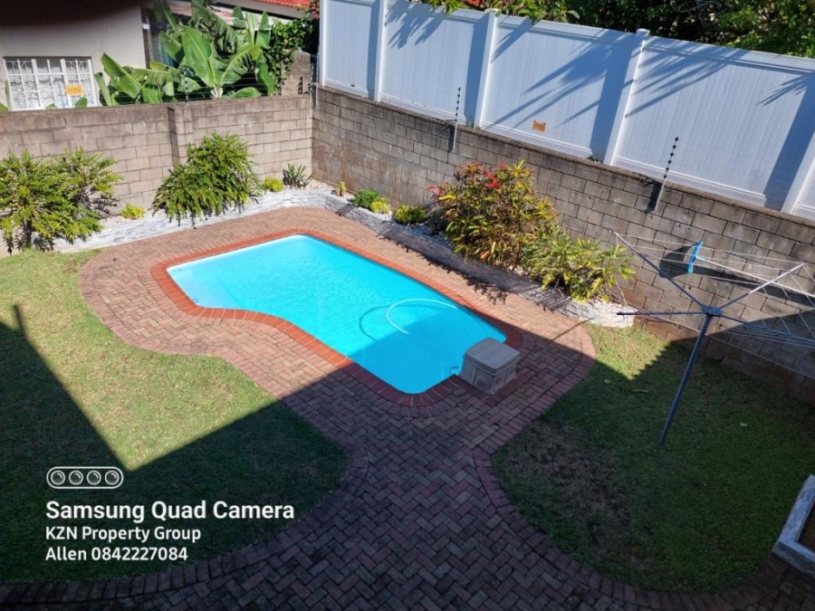 5 Bedroom Property for Sale in Manaba Beach KwaZulu-Natal