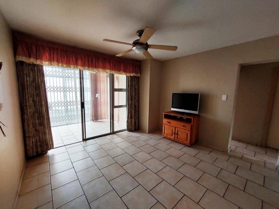 2 Bedroom Property for Sale in Margate KwaZulu-Natal
