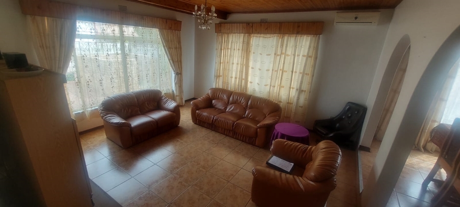 3 Bedroom Property for Sale in Lennoxton KwaZulu-Natal