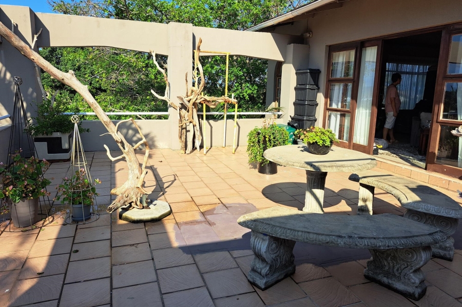 9 Bedroom Property for Sale in Ramsgate KwaZulu-Natal