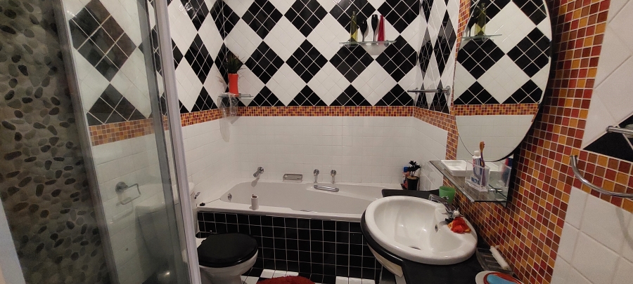 3 Bedroom Property for Sale in Margate KwaZulu-Natal