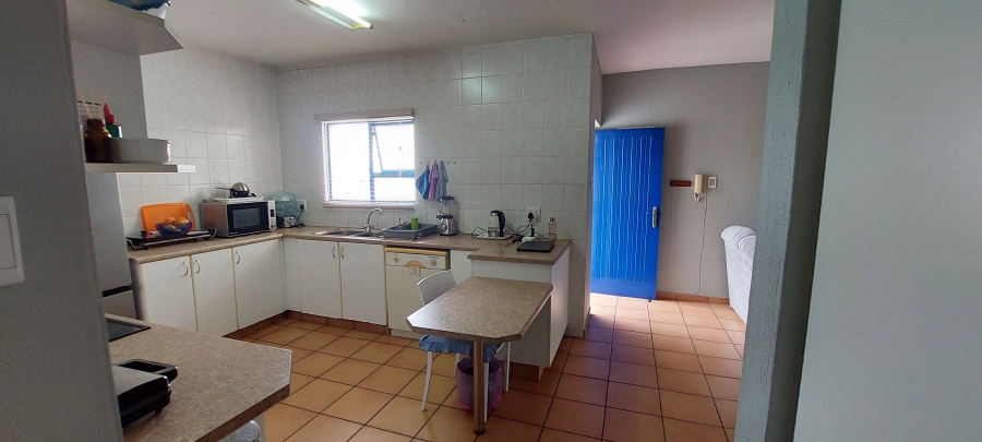 3 Bedroom Property for Sale in Uvongo KwaZulu-Natal