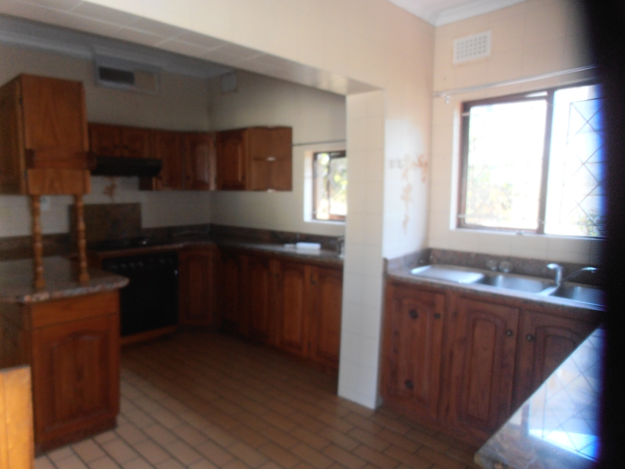 To Let 3 Bedroom Property for Rent in Bluff KwaZulu-Natal