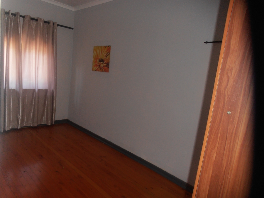 To Let 3 Bedroom Property for Rent in Bluff KwaZulu-Natal