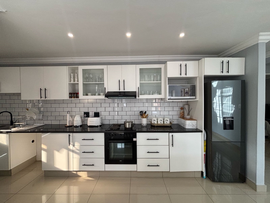 To Let 3 Bedroom Property for Rent in Pinetown KwaZulu-Natal