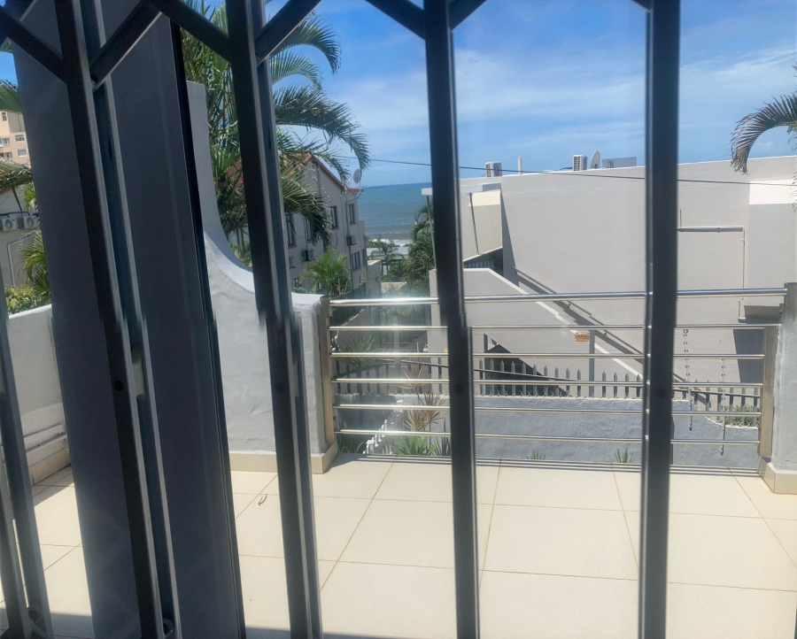 2 Bedroom Property for Sale in Umhlanga KwaZulu-Natal