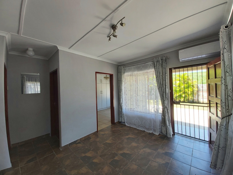 To Let 2 Bedroom Property for Rent in Stanger Manor KwaZulu-Natal