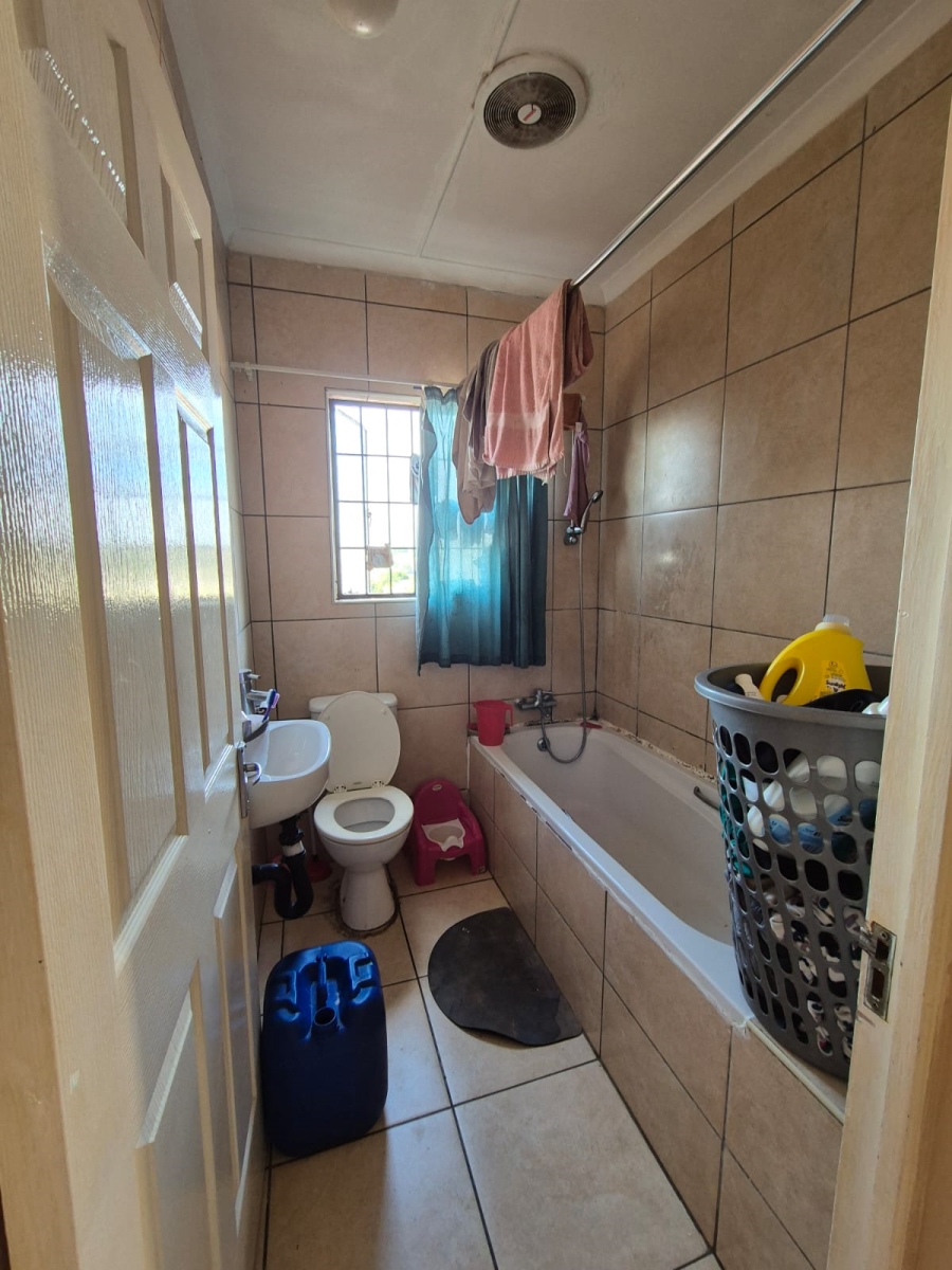 To Let 2 Bedroom Property for Rent in Northdale KwaZulu-Natal