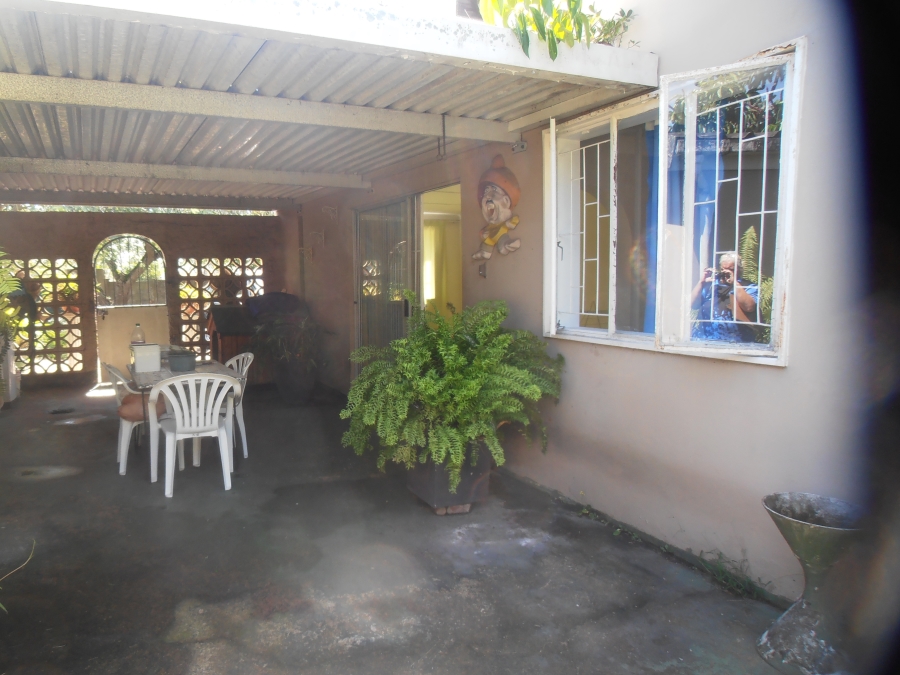 To Let 1 Bedroom Property for Rent in Bluff KwaZulu-Natal