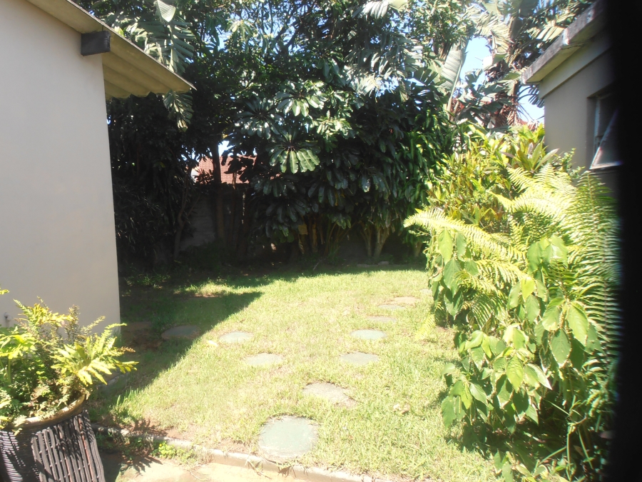 To Let 1 Bedroom Property for Rent in Bluff KwaZulu-Natal