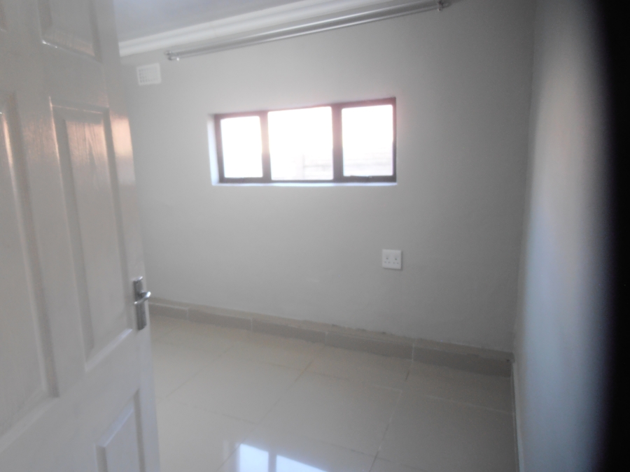 To Let 2 Bedroom Property for Rent in Bluff KwaZulu-Natal