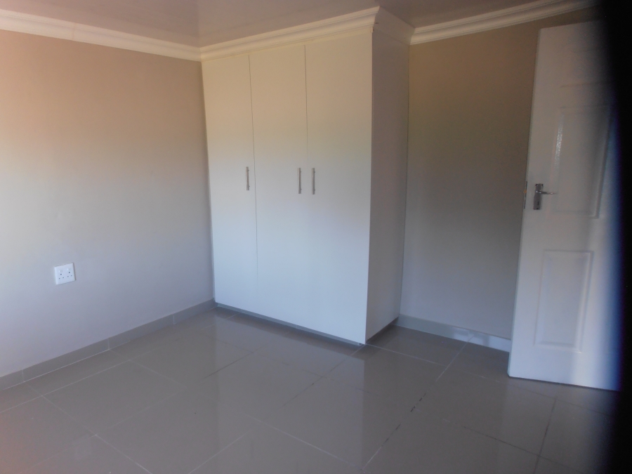 To Let 2 Bedroom Property for Rent in Bluff KwaZulu-Natal