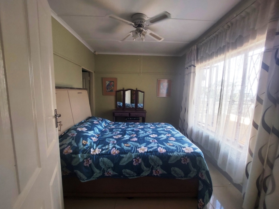 5 Bedroom Property for Sale in Uvongo Beach KwaZulu-Natal