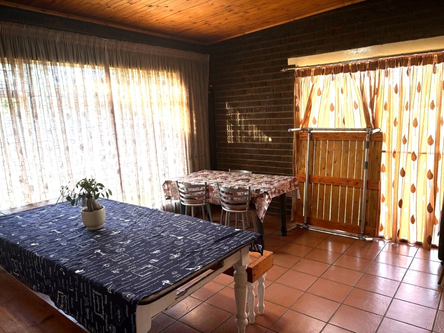 4 Bedroom Property for Sale in Pioneer Park KwaZulu-Natal