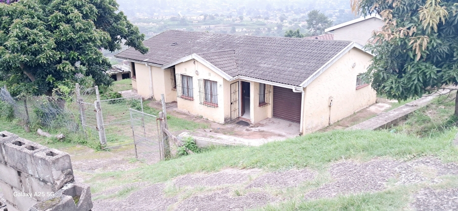 3 Bedroom Property for Sale in Epitoli KwaZulu-Natal