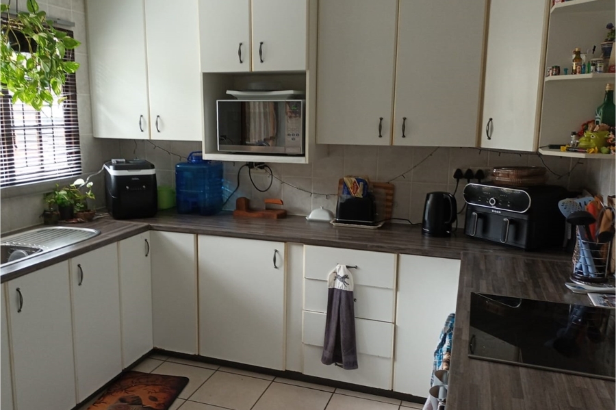 3 Bedroom Property for Sale in Illovo Beach KwaZulu-Natal