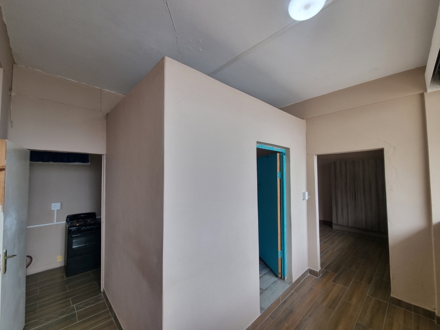 To Let 1 Bedroom Property for Rent in Margate KwaZulu-Natal