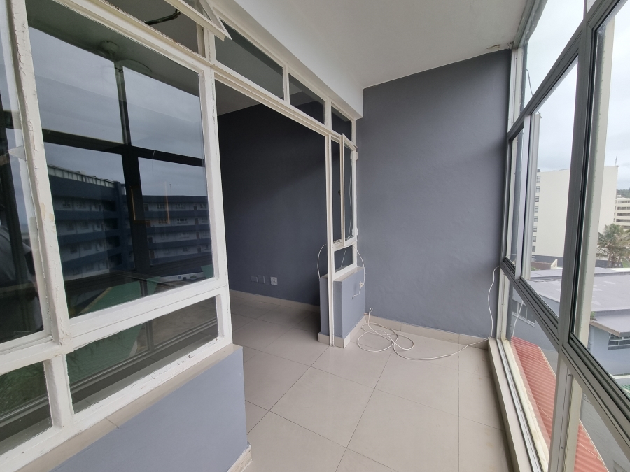 To Let 2 Bedroom Property for Rent in Margate KwaZulu-Natal