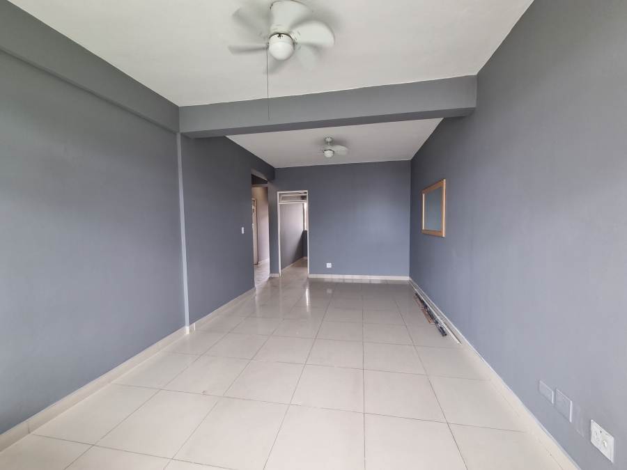 To Let 2 Bedroom Property for Rent in Margate KwaZulu-Natal