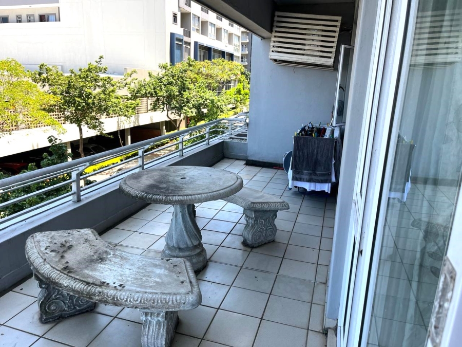 To Let 2 Bedroom Property for Rent in New Town Centre KwaZulu-Natal