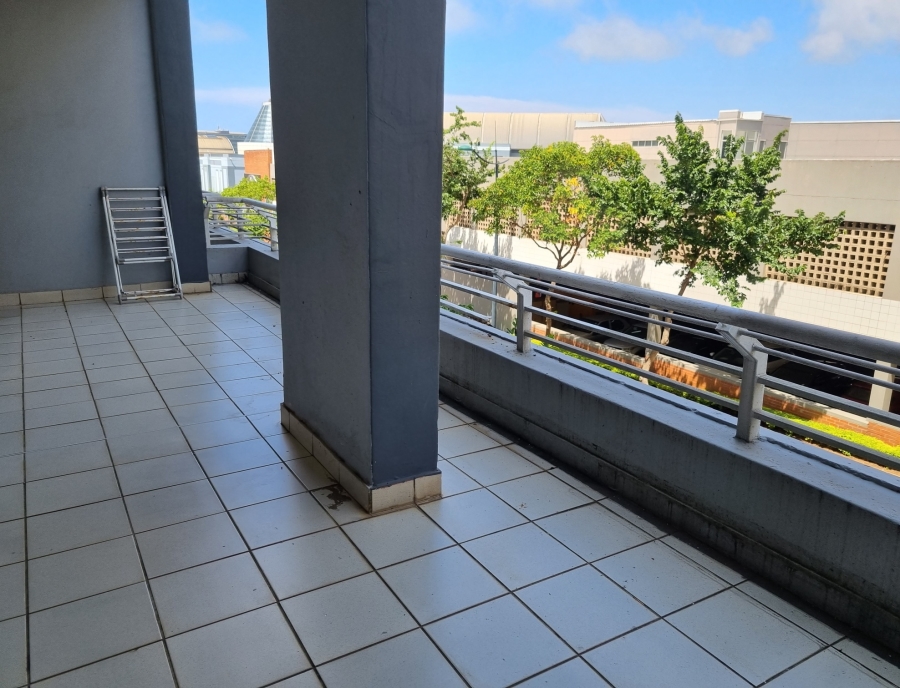 To Let 2 Bedroom Property for Rent in New Town Centre KwaZulu-Natal