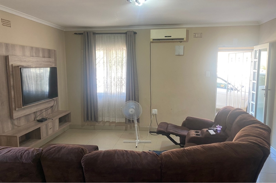 To Let 3 Bedroom Property for Rent in Valdin Heights KwaZulu-Natal