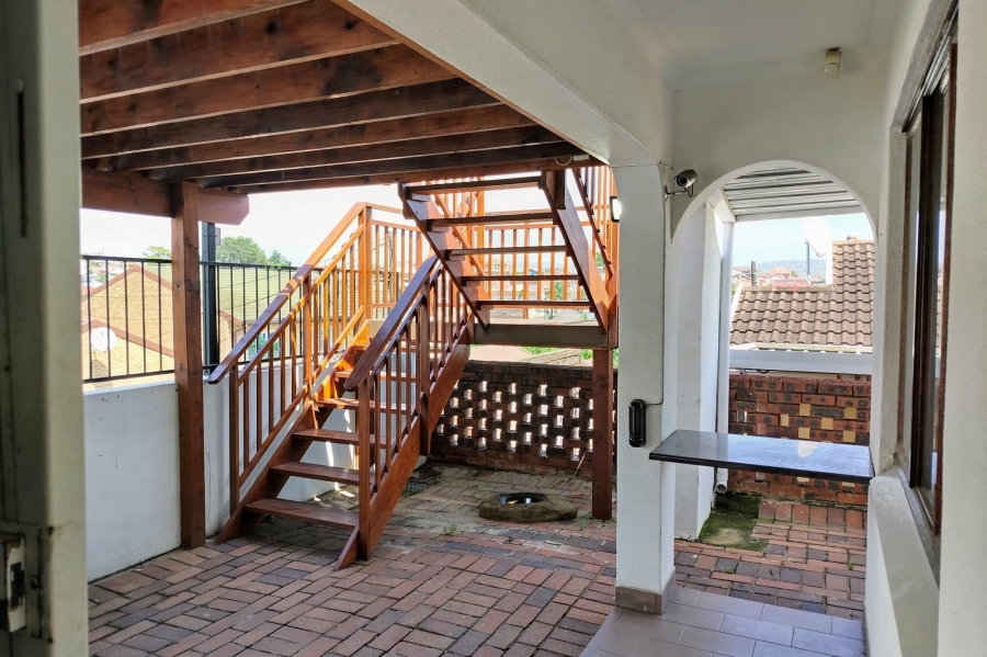 4 Bedroom Property for Sale in Woodview KwaZulu-Natal