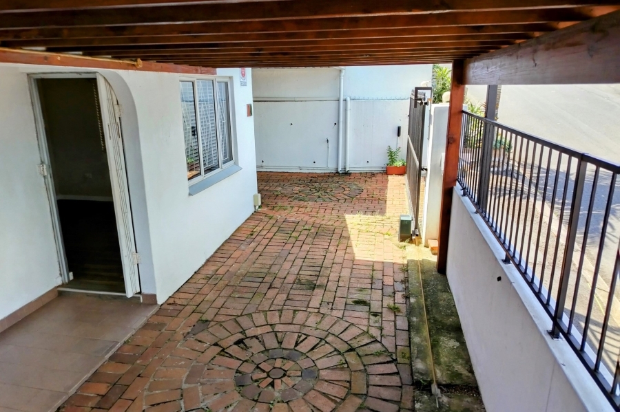 4 Bedroom Property for Sale in Woodview KwaZulu-Natal