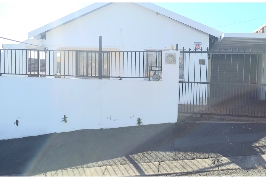 4 Bedroom Property for Sale in Woodview KwaZulu-Natal