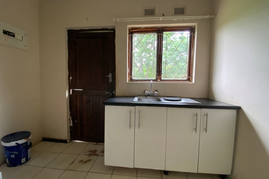 3 Bedroom Property for Sale in Kwandengezi KwaZulu-Natal