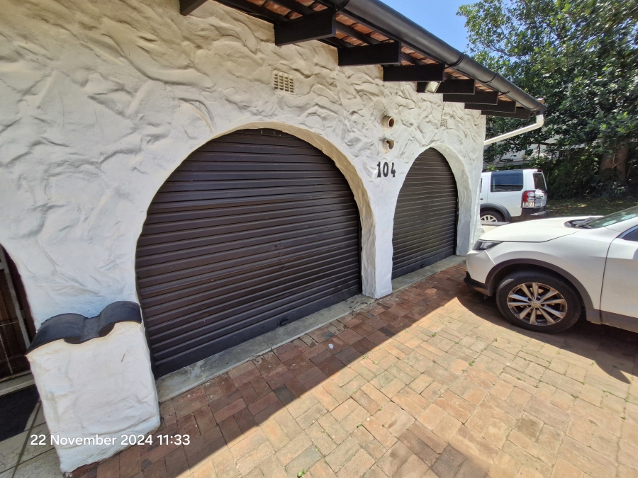 To Let 3 Bedroom Property for Rent in Dawncliffe KwaZulu-Natal