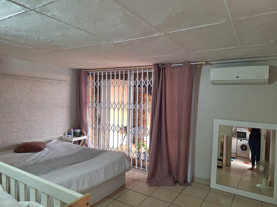 To Let 1 Bedroom Property for Rent in Dawncliffe KwaZulu-Natal