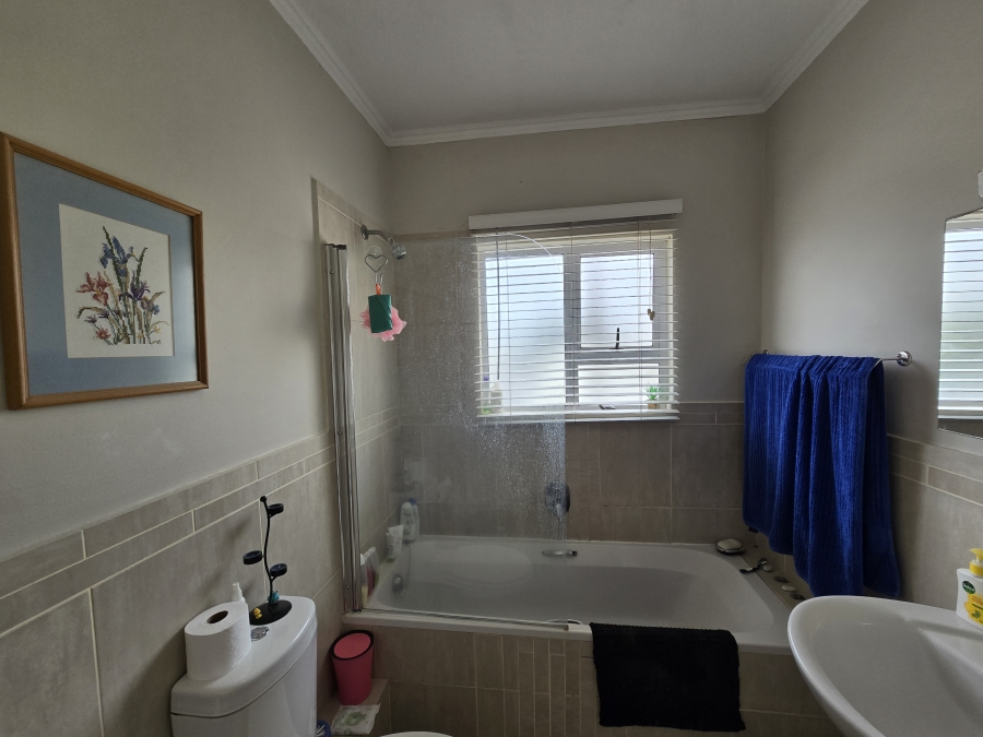 2 Bedroom Property for Sale in Ballito Central KwaZulu-Natal